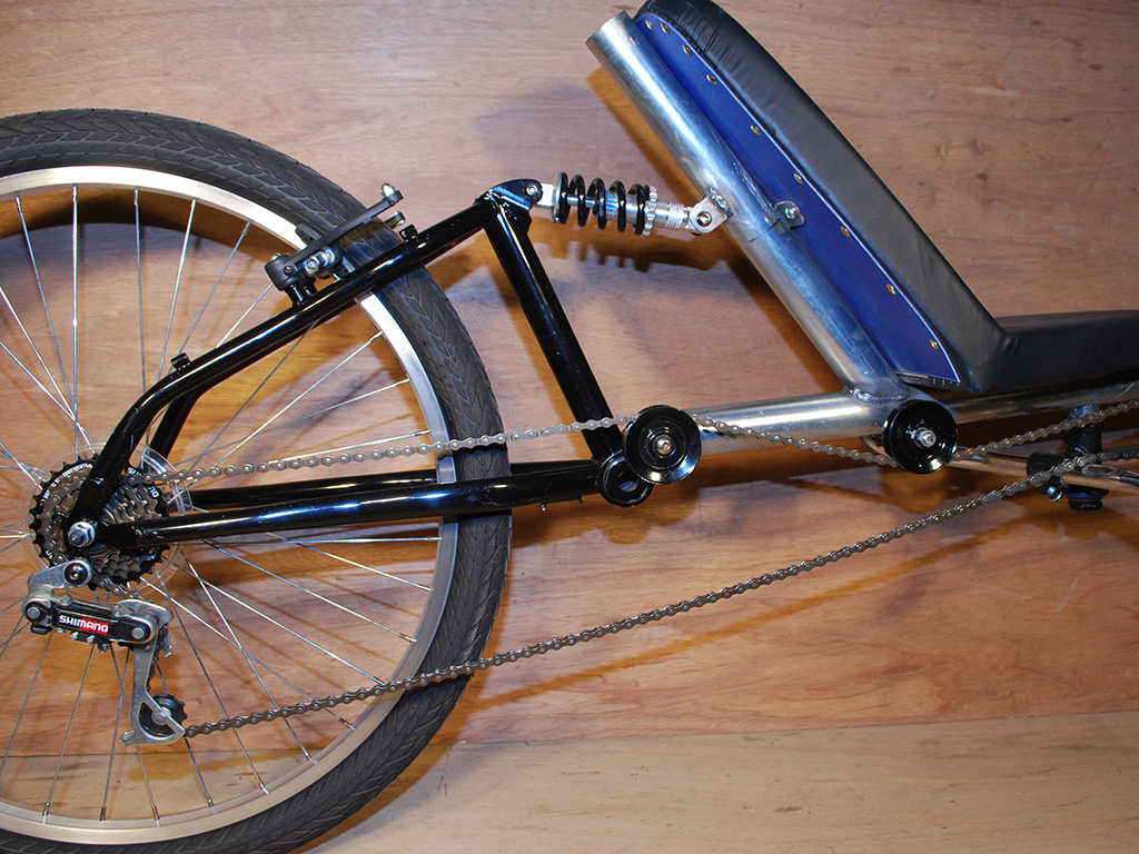 Voyageur LWB Recumbent - chain guides
